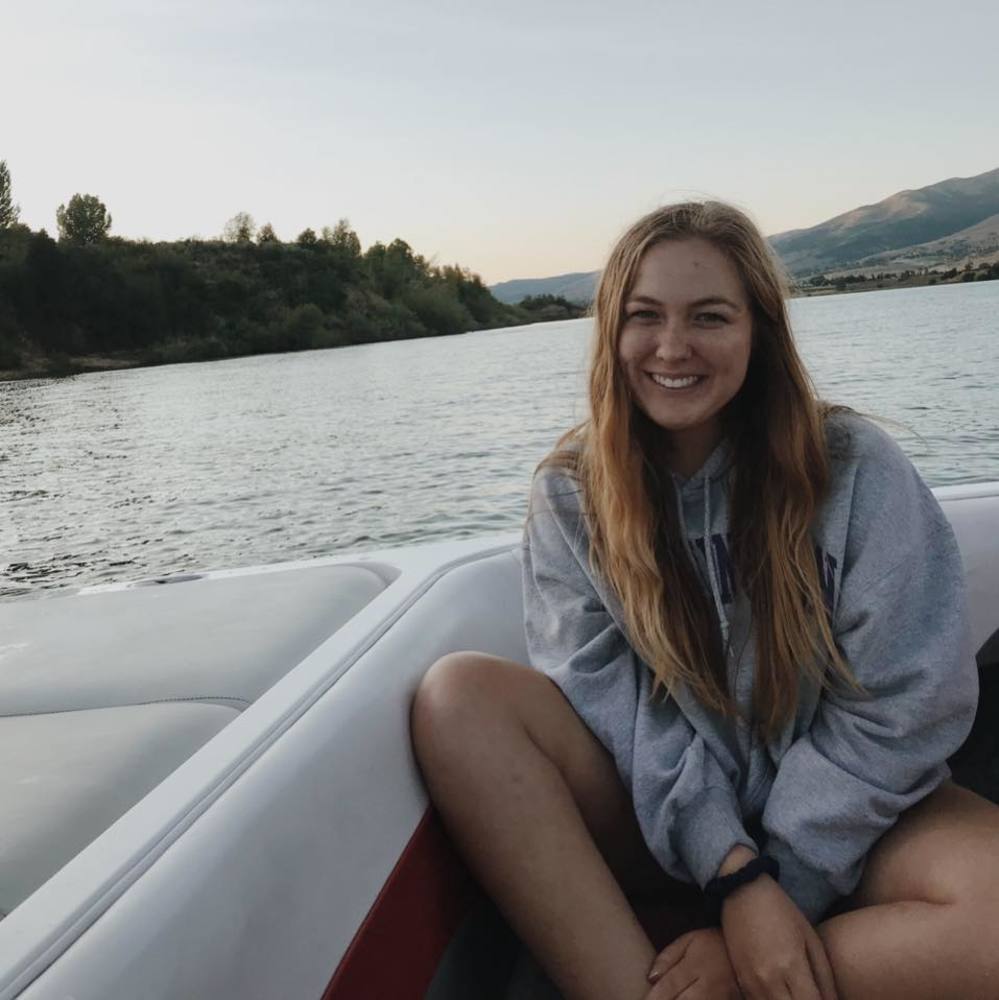 Meet your Posher, Lauren